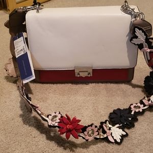 Leather shoulder bag